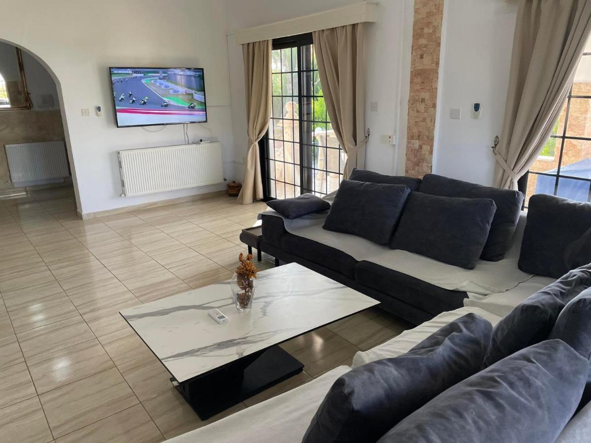 Villa Ocean Stones 1Km From Main Coral Bay Beach Πέγεια Εξωτερικό φωτογραφία